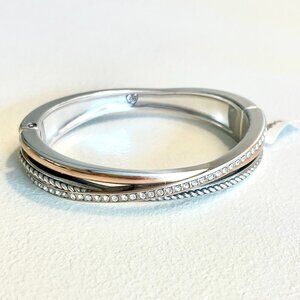BRIGHTON NEPTUNE'S RINGS NARROW HINGED BANGLE